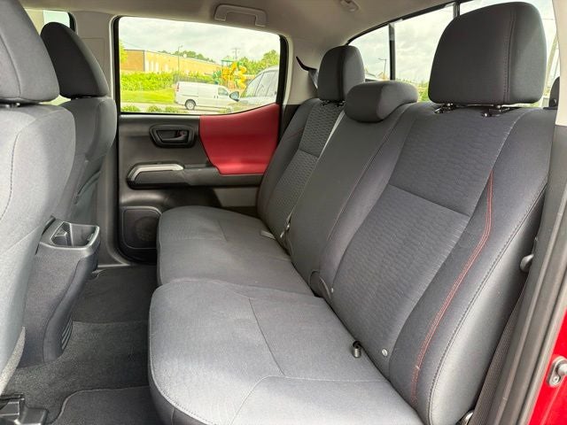 2019 Toyota Tacoma SR5 - Photo 26