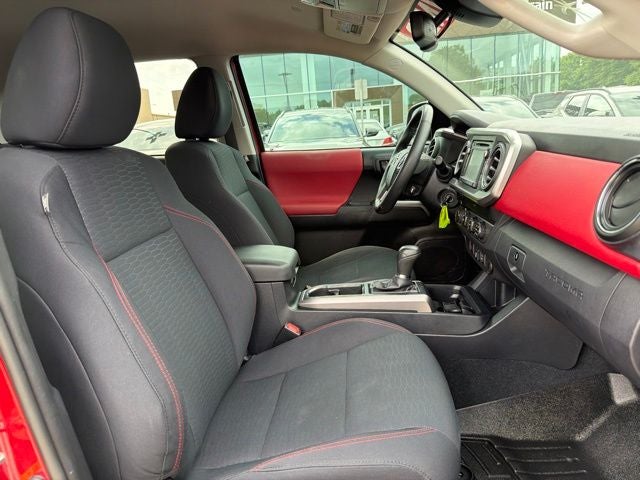 2019 Toyota Tacoma SR5 - Photo 31