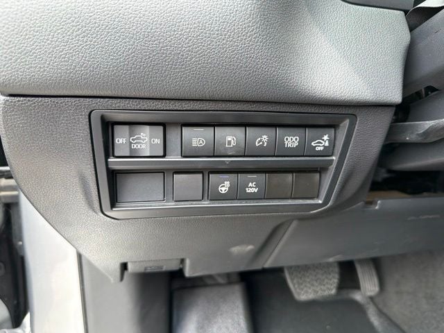2024 Toyota Tundra Limited - Photo 12