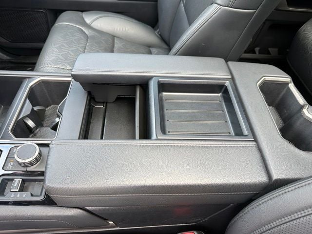 2024 Toyota Tundra Limited - Photo 19