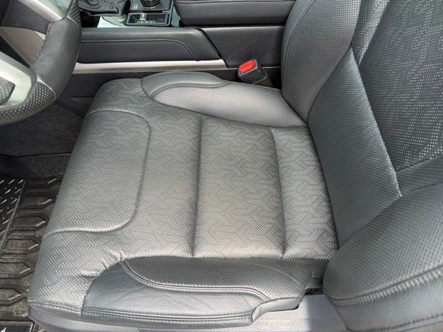 2024 Toyota Tundra Limited - Photo 23