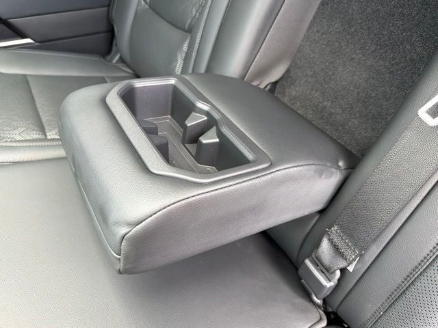 2024 Toyota Tundra Limited - Photo 26