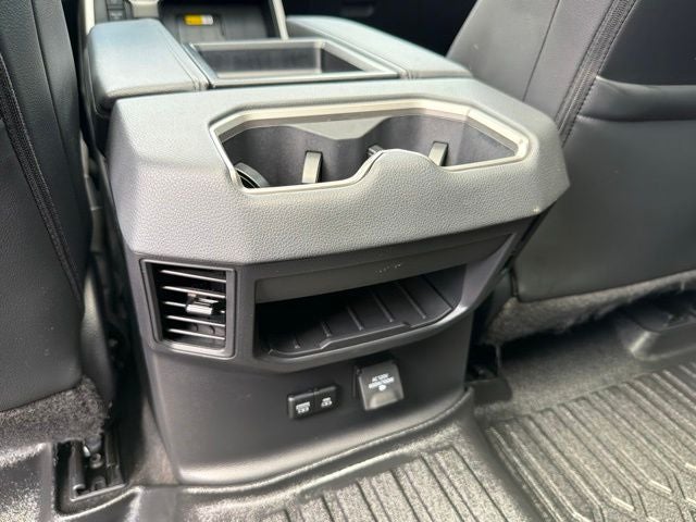2024 Toyota Tundra Limited - Photo 27