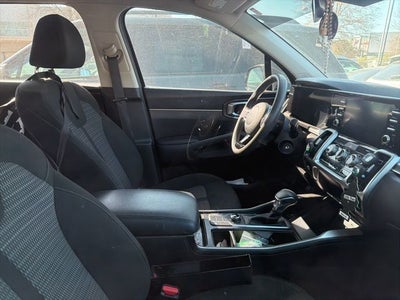 2022 Kia Sorento LX