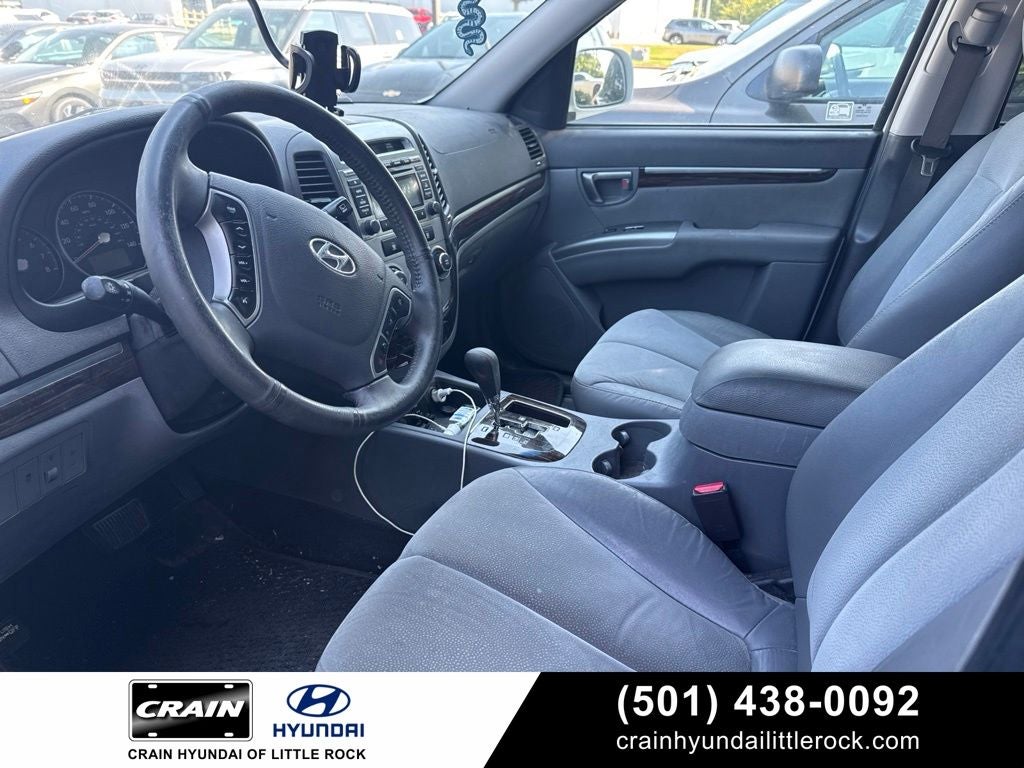 2011 Hyundai SANTA FE SE