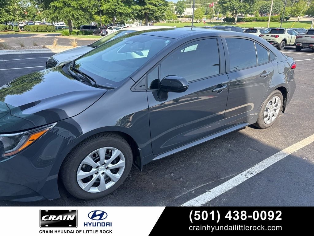 2025 Toyota Corolla LE CVT's photo