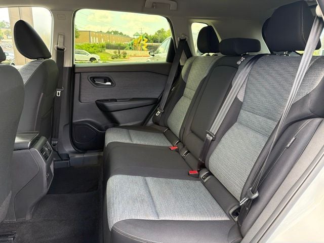 2023 Nissan Rogue SV CLEAN CARFAX