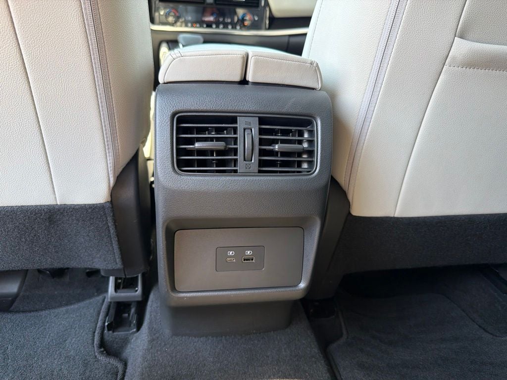 2023 Nissan Rogue SL Pano Roof, Clean CarFax, One Owner
