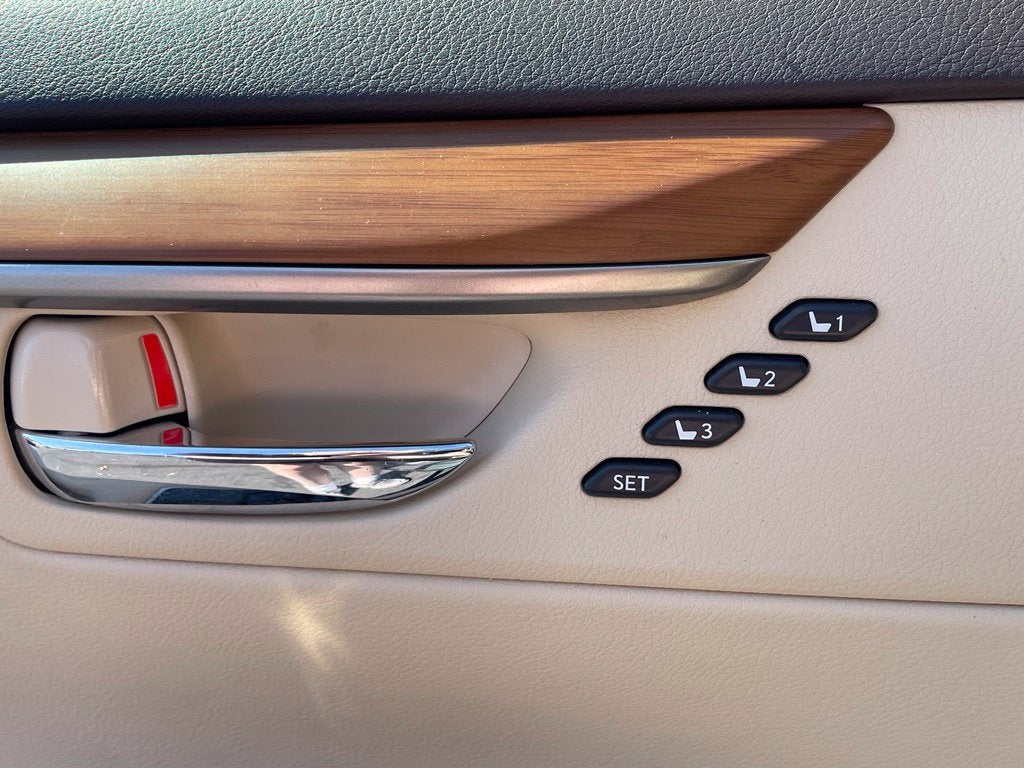 2016 Lexus ES 300h - Photo 12