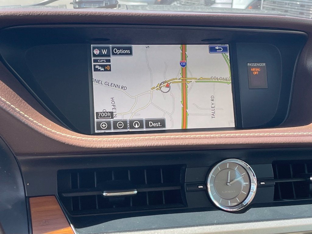 2016 Lexus ES 300h - Photo 19