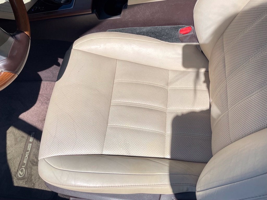 2016 Lexus ES 300h - Photo 27