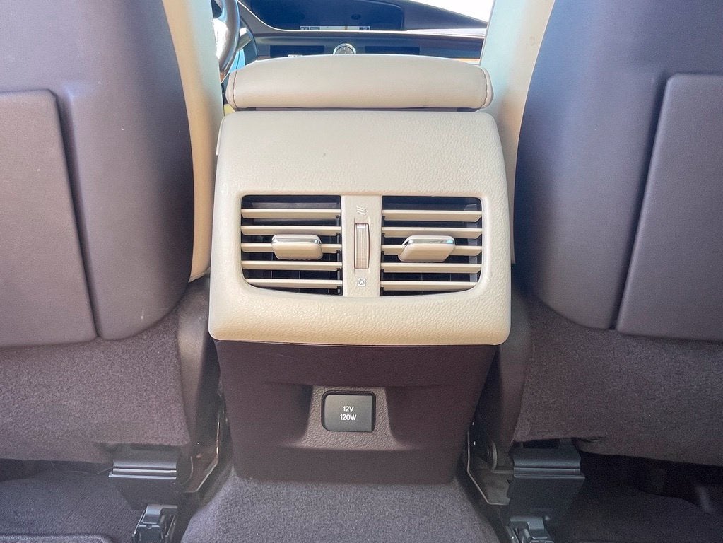 2016 Lexus ES 300h - Photo 32