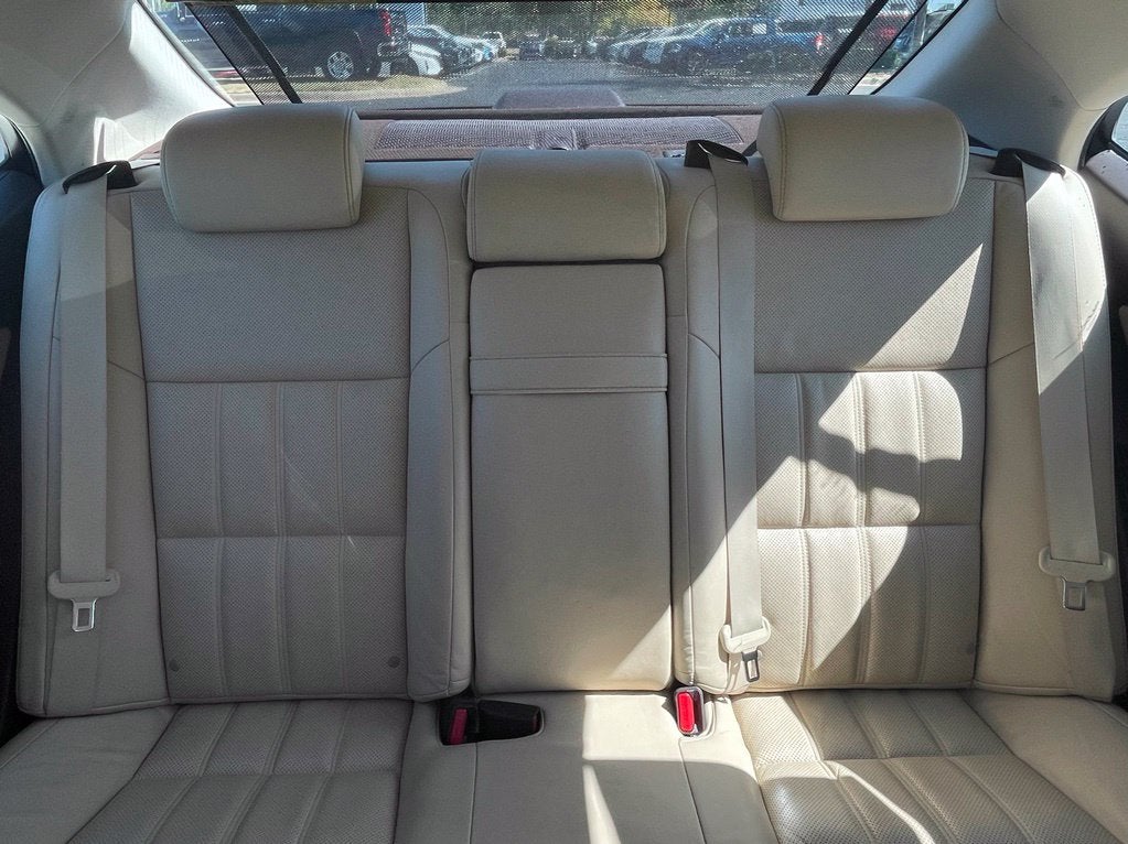 2016 Lexus ES 300h - Photo 33