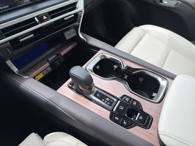 2025 Lexus RX 450h+ Luxury