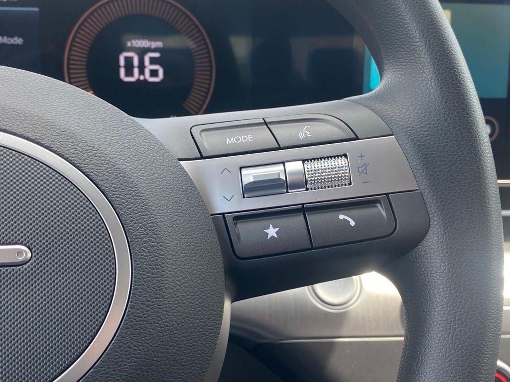 2027 Hyundai KONA SE
