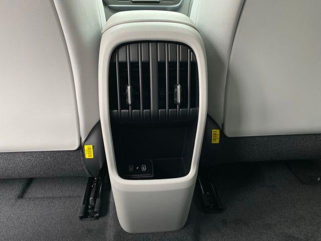 2025 Hyundai KONA ELECTRIC SEL