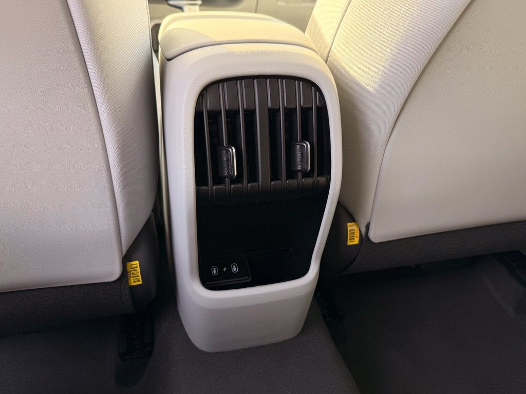 2027 Hyundai KONA SEL Premium