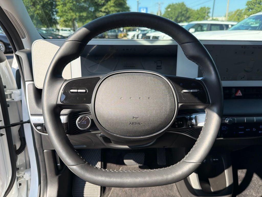 2024 Hyundai IONIQ 5 Limited Long Range, Clean Carfax, One Owner