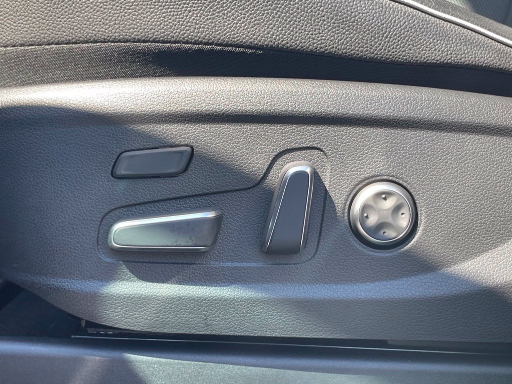 2024 Hyundai PALISADE Limited Leather, One Owner