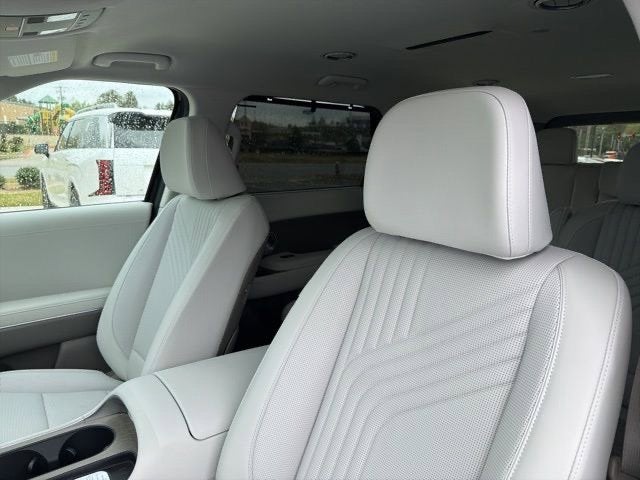 2027 Hyundai PALISADE HYBRID SEL Premium 7 Passenger