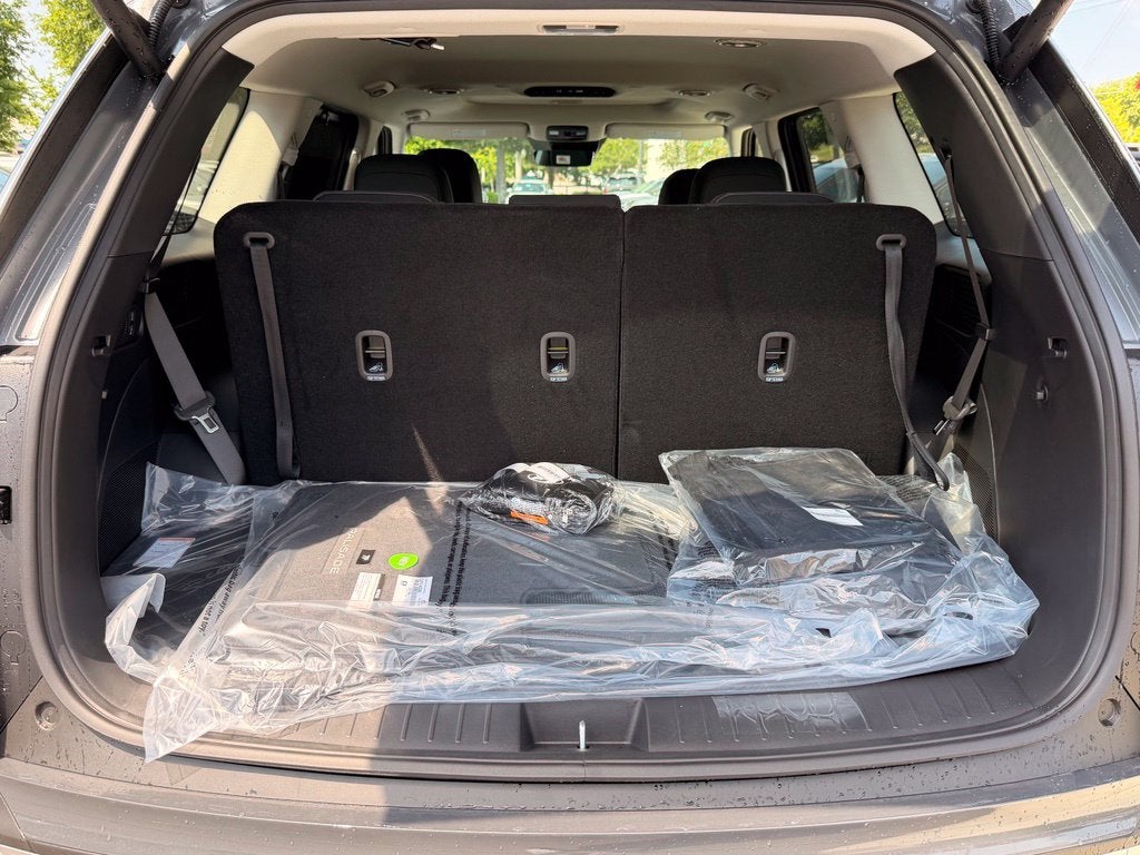 2027 Hyundai PALISADE SEL 7 Passenger