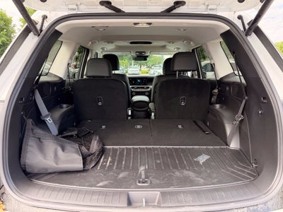 2027 Hyundai PALISADE HYBRID SEL 7 Passenger