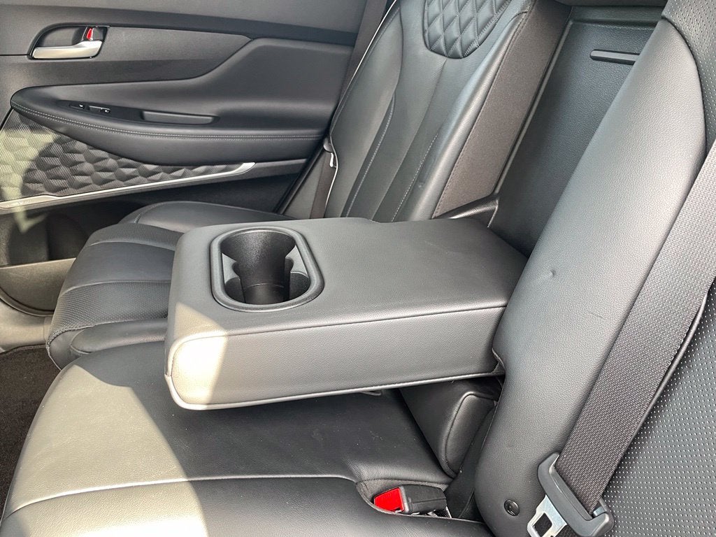 2022 Hyundai SANTA FE HYBRID Limited Pano Roof, Leather, One Owner