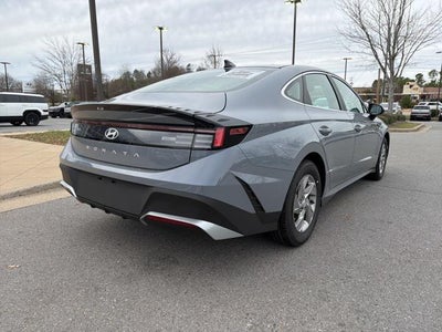 2026 Hyundai SONATA SE