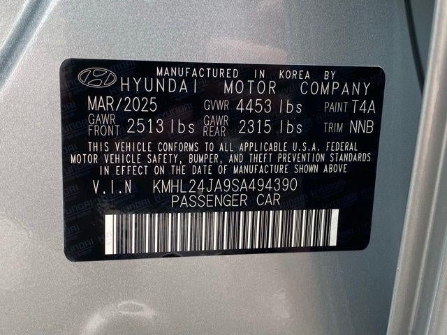 2025 Hyundai SONATA SE