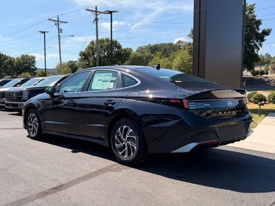 2026 Hyundai SONATA HYBRID Blue
