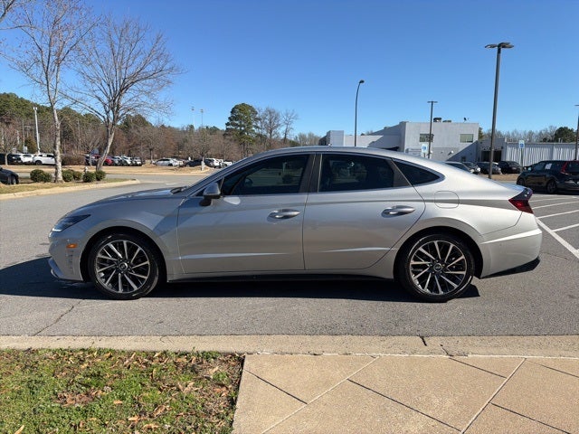 2021 Hyundai SONATA Limited