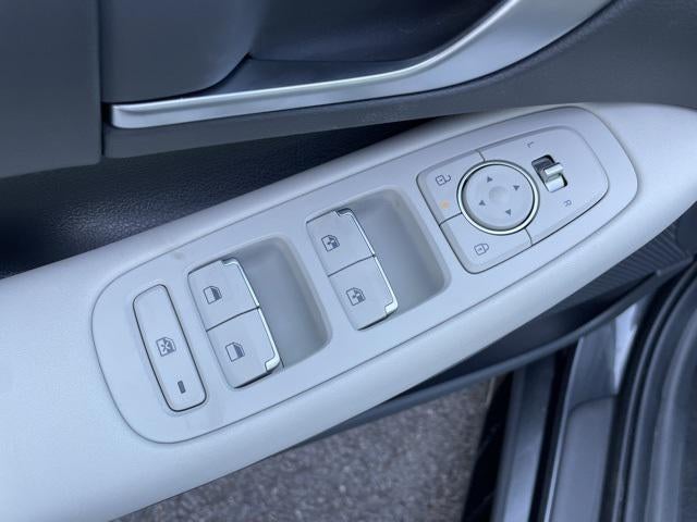 2024 Hyundai SONATA HYBRID SEL