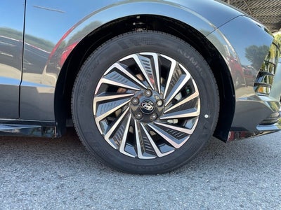 2024 Hyundai SONATA HYBRID SEL