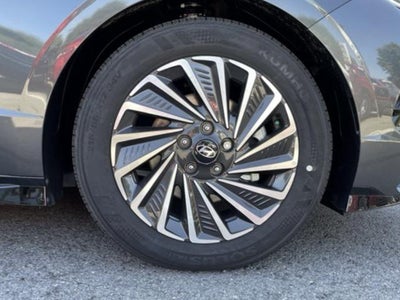 2024 Hyundai SONATA HYBRID SEL