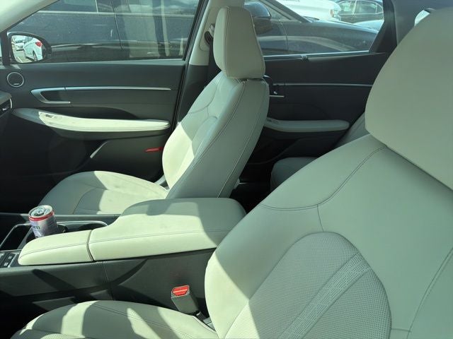 2024 Hyundai SONATA HYBRID Limited