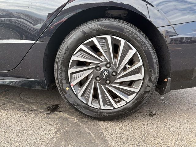 2026 Hyundai SONATA HYBRID Limited