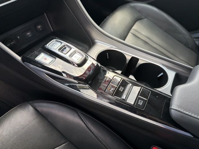 2021 Hyundai SONATA HYBRID Limited