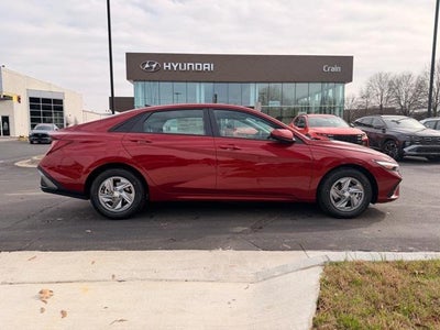 2026 Hyundai ELANTRA SE