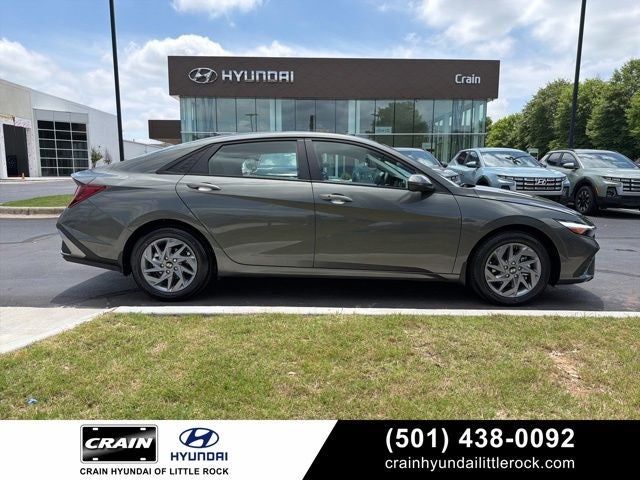2024 Hyundai Elantra 2.0 SEL IVT's photo