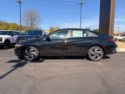 2026 Hyundai ELANTRA Limited