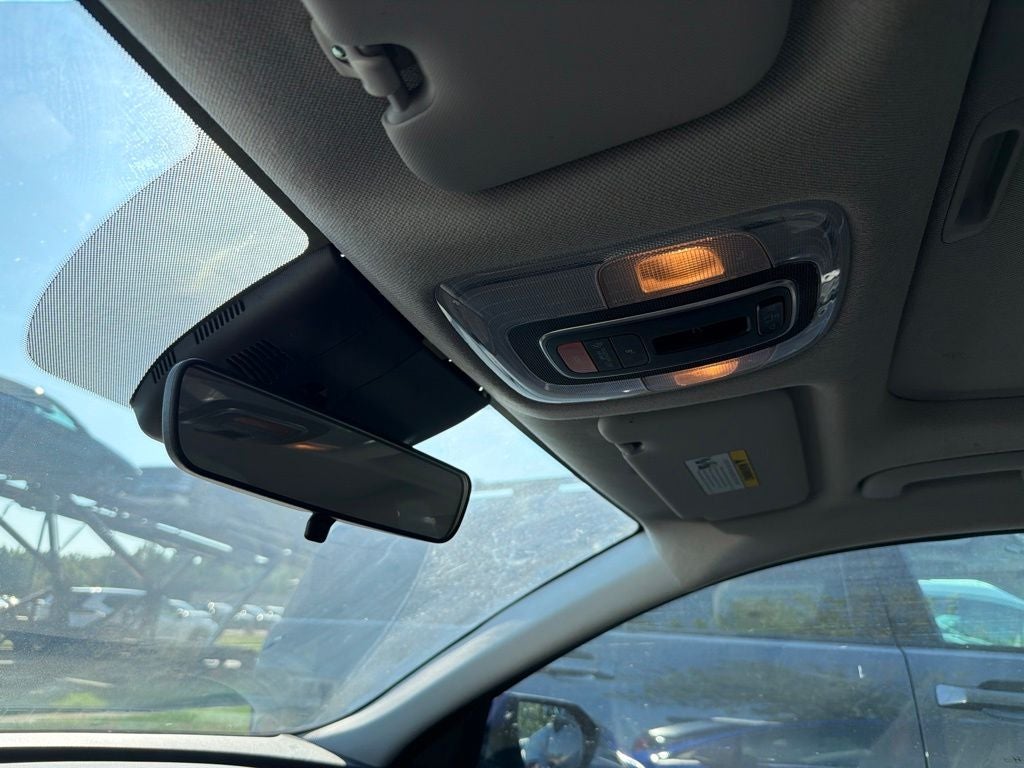 2025 Hyundai Elantra SEL - Photo 16