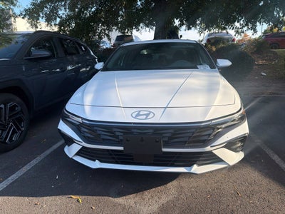 2025 Hyundai ELANTRA SEL Convenience Sunroof, One Owner