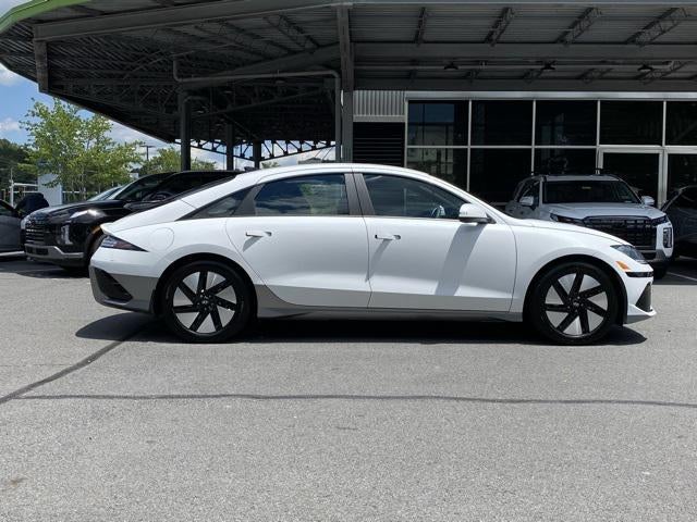 2025 Hyundai IONIQ 6 SE