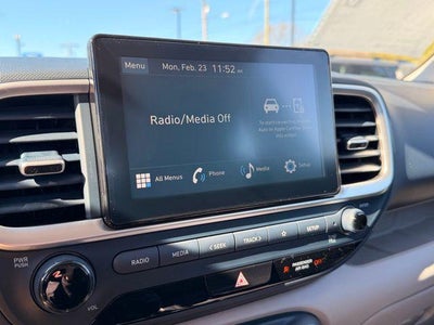 2026 Hyundai VENUE SEL W/Two-Tone Roof