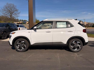 2026 Hyundai VENUE SEL W/Two-Tone Roof