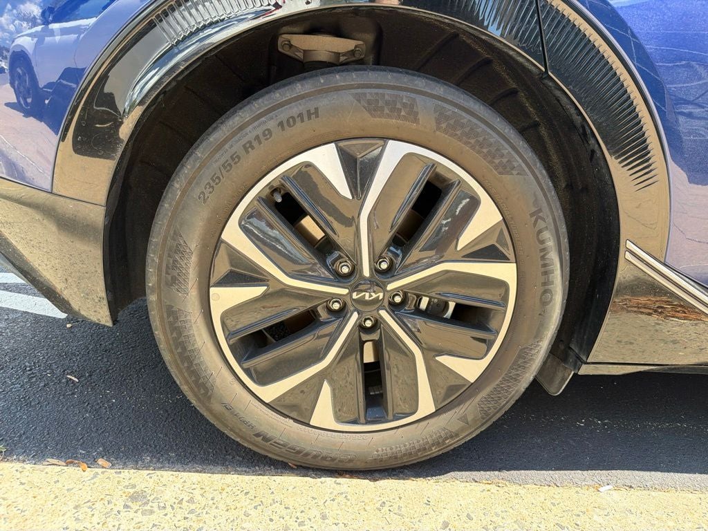 2023 Kia EV6 Wind - Photo 30