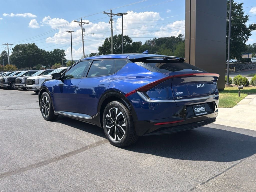 2023 Kia EV6 Wind - Photo 6