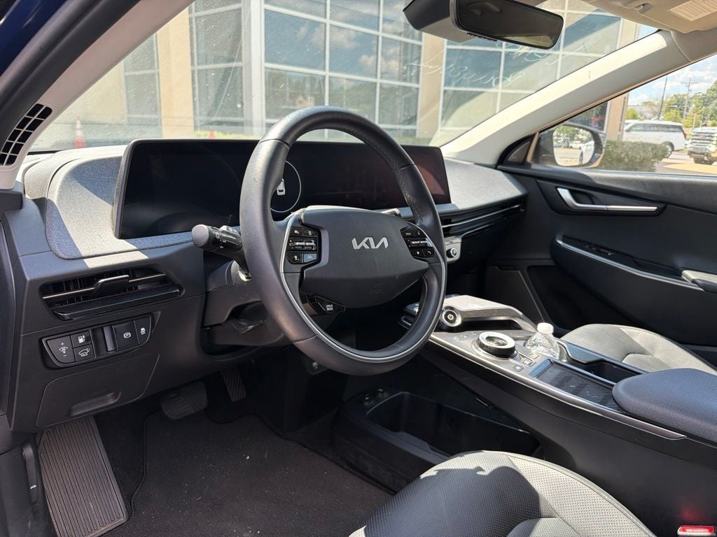 2023 Kia EV6 Wind - Photo 7