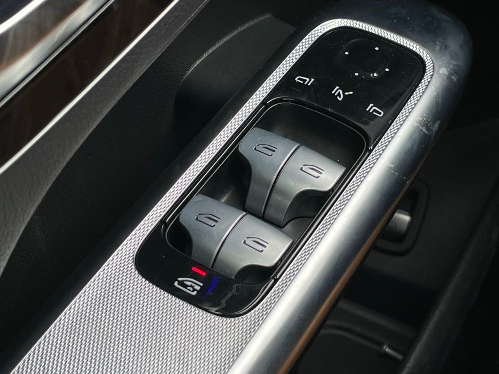 2023 Mercedes-Benz GLC GLC300 - Photo 12