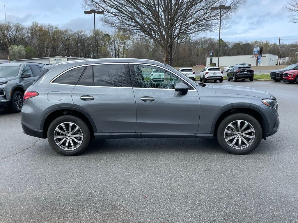 2023 Mercedes-Benz GLC GLC300 - Photo 9